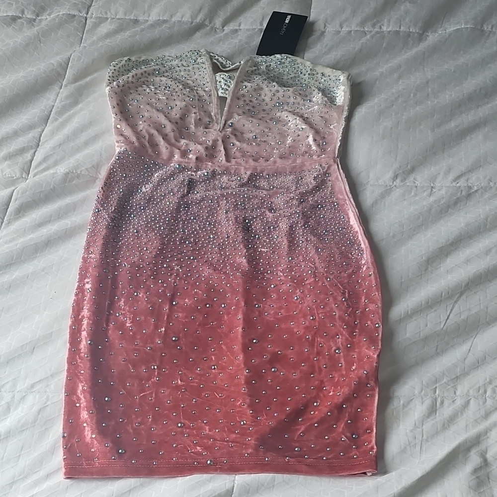 Fashion Nova Strapless Pink and White Velvet Dress